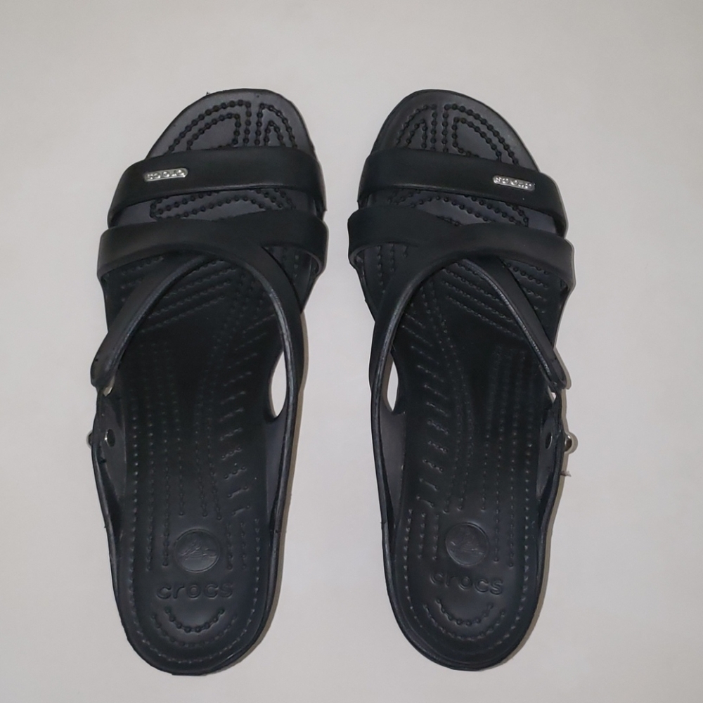 Womens Size 10 Crocs
